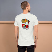 Cargar imagen en el visor de la galería, Camiseta Unisex Mata Hambre V.C (back)
